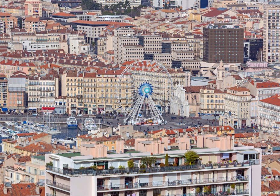 Photo aérienne de Marseille avec vue sur le quai de la Fraternité
