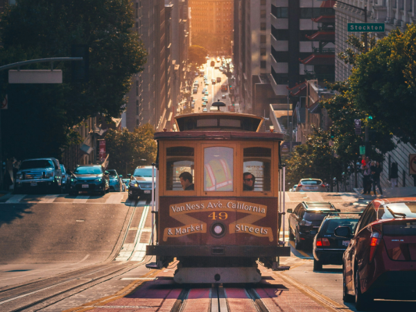 cable-cars-san-francisco-etats-unis-vol-rennes-amogh-manjunath