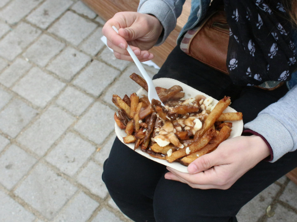 poutine-cuisine-montréal-canada-vol-rennes-with-love-from-chile