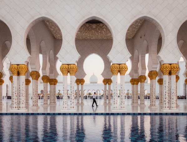 dubai-emirats-arabes-unis-vol-rennes-aeroport-abu-dhabi-junhan-foong