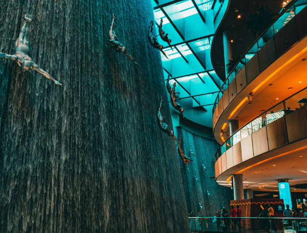 dubai-emirats-arabes-unis-vol-rennes-aeroport-mall-dovlet-hojayev