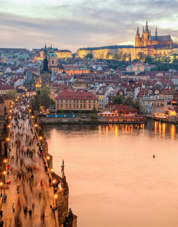 Prague - Rennes - vol par correspondance